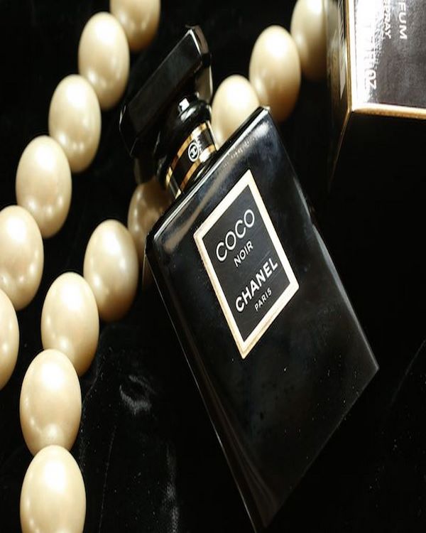 ادوپرفیوم زنانه نویرشنل Noir Chanel paris با حجم 30 میل