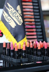 رژلب جامد مات ویولت